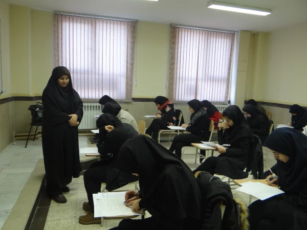 گزارش تصویری از بازدید دکتر پایز سرپرست پردیس علامه طباطبایی ارومیه از محل برگزاری امتحانات پایان نیمسال اول سالتحصیلی 98-97 3