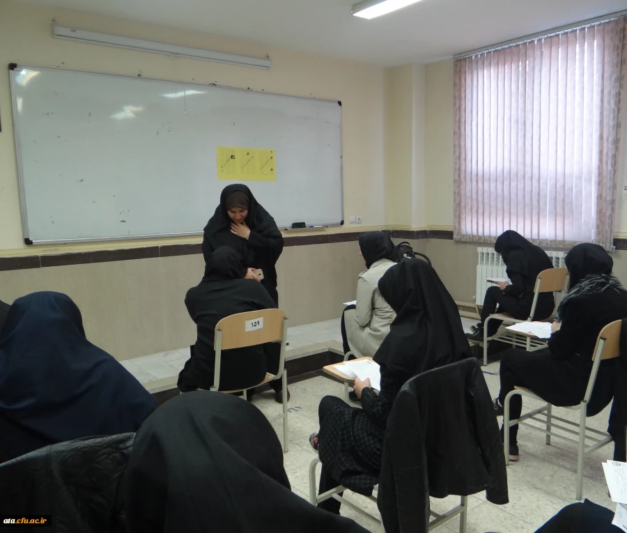 گزارش تصویری از بازدید دکتر پایز سرپرست پردیس علامه طباطبایی ارومیه از محل برگزاری امتحانات پایان نیمسال اول سالتحصیلی 98-97 6