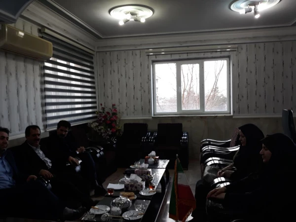 دیدار دکتر محمودلو سرپرست امور پردیس های استان آذربایجان غربی و دکتر پایز سرپرست پردیس علامه طباطبایی ارومیه با فرماندار محترم شهرستان نقده و نماینده محترم مردم شریف نقده در مجلس شورای اسلامی 4
