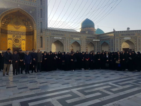 گزارش تصویری از غرفه فرهنگی و حضور دانشجومعلمان پردیس علامه طباطبایی ارومیه در جشنواره رویش در مشهد مقدس 9