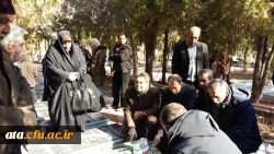 حضور دکتر محمودلو سرپرست امور پردیس های استان و دکتر پایز سرپرست پردیس علامه طباطبایی ارومیه در مزار مطهر شهیده تربیت معلم آنیتا مولانا 2