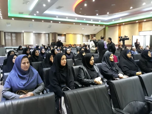 حضور سرپرست امور پردیس های استان، سرپرست پردیس علامه طباطبایی ارومیه و کارکنان و اساتید دانشگاه فرهنگیان آذربایجان غربی در همایش بررسی و تبیین نقش دانشگاهیان در تحولات سیاسی از منظر اندیشه امام خمینی (ره)  2