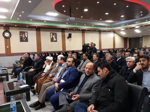 حضور سرپرست امور پردیس های استان، سرپرست پردیس علامه طباطبایی ارومیه و کارکنان و اساتید دانشگاه فرهنگیان آذربایجان غربی در همایش بررسی و تبیین نقش دانشگاهیان در تحولات سیاسی از منظر اندیشه امام خمینی (ره)  2