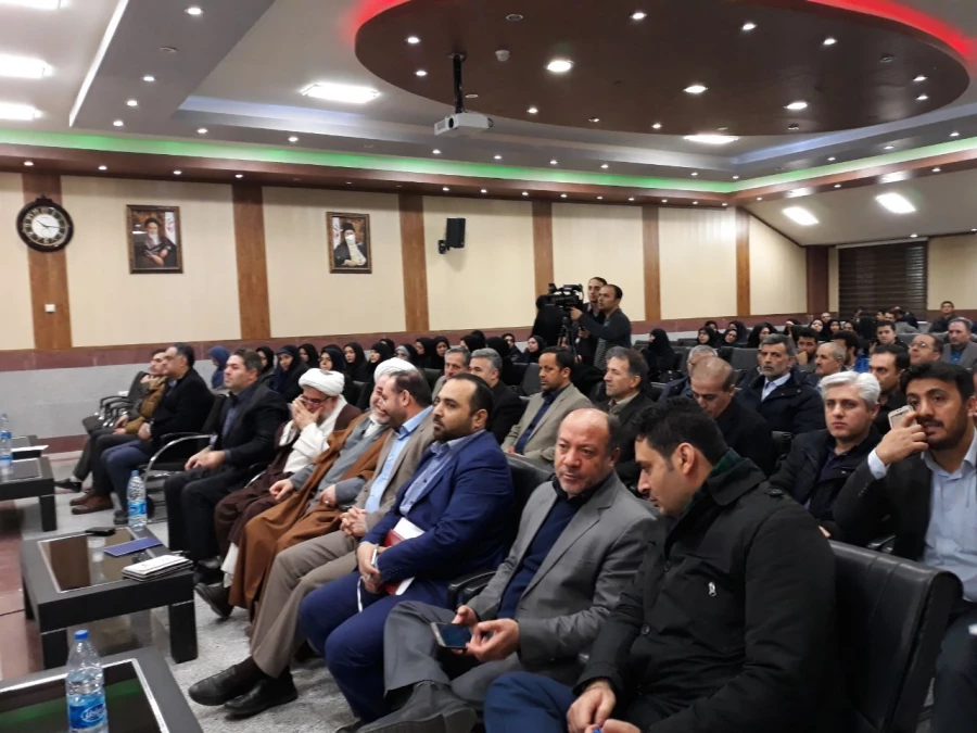 حضور سرپرست امور پردیس های استان، سرپرست پردیس علامه طباطبایی ارومیه و کارکنان و اساتید دانشگاه فرهنگیان آذربایجان غربی در همایش بررسی و تبیین نقش دانشگاهیان در تحولات سیاسی از منظر اندیشه امام خمینی (ره)  2