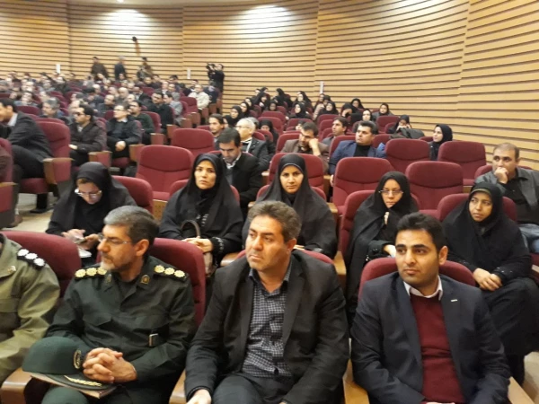 حضور دکتر محمودلو سرپرست امور پردیس های استان، دکتر پایز سرپرست پردیس علامه طباطبایی ارومیه و اساتید و مسئولان دانشگاه فرهنگیان استان آذربایجان غربی در مراسم گرامیداشت دهه فجر در دانشگاه ارومیه 2