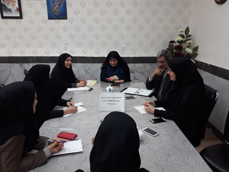 برگزاری جلسه مشترک مسئولین و شورای صنفی جهت رفع مسائل و مشکلات دانشجومعلمان پردیس علامه طباطبایی ارومیه  3