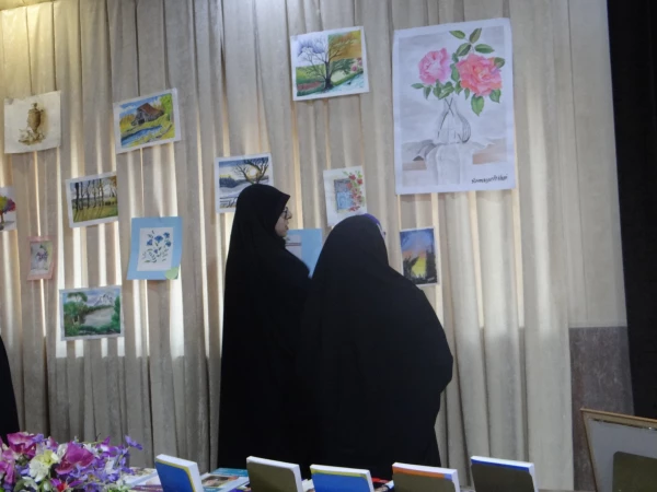 برگزاری نمایشگاه کتاب و آثار هنری به مناسبت گرامیداشت سالروز ولادت صدیقه کبری حضرت فاطمه الزهرا (س) در پردیس علامه طباطبایی ارومیه 2
