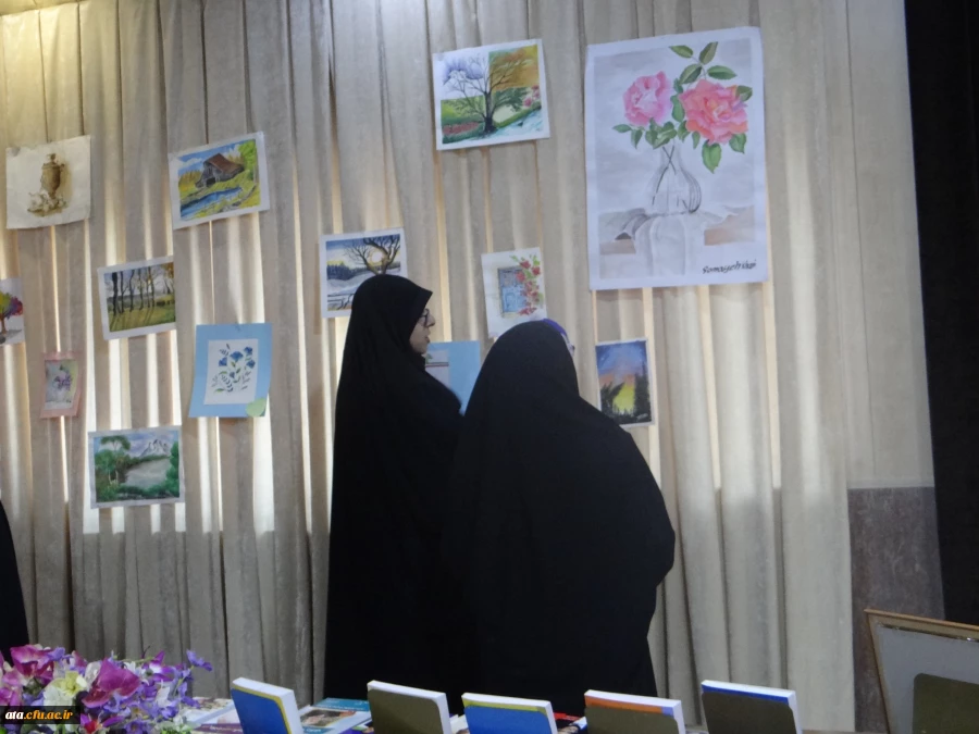 برگزاری نمایشگاه کتاب و آثار هنری به مناسبت گرامیداشت سالروز ولادت صدیقه کبری حضرت فاطمه الزهرا (س) در پردیس علامه طباطبایی ارومیه 2