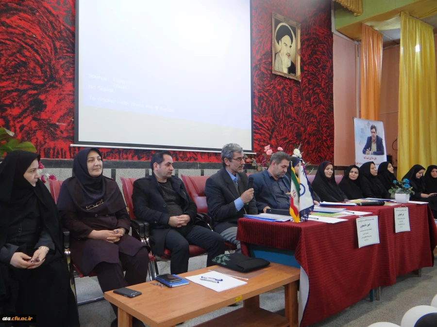 جلسه پرسش و پاسخ دانشجومعلمان و مسئولین پردیس علامه طباطبایی ارومیه با حضور دکتر محمودلو سرپرست امور پردیس های استان آذربایجان غربی و دکتر پایز سرپرست پردیس علامه طباطبایی ارومیه برگزار گردید 3