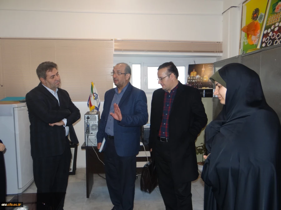 بازدید دکتر دلقندی مشاور اجرایی معاونت طرح و برنامه و توسعه مدیریت و دکتر نصرآبادی مدیر کل امور حقوقی سازمان مرکزی دانشگاه فرهنگیان از پردیس علامه طباطبایی ارومیه 4