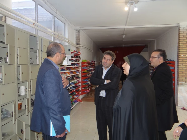 بازدید دکتر دلقندی مشاور اجرایی معاونت طرح و برنامه و توسعه مدیریت و دکتر نصرآبادی مدیر کل امور حقوقی سازمان مرکزی دانشگاه فرهنگیان از پردیس علامه طباطبایی ارومیه 7