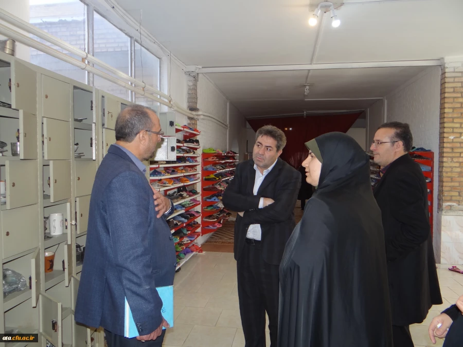 بازدید دکتر دلقندی مشاور اجرایی معاونت طرح و برنامه و توسعه مدیریت و دکتر نصرآبادی مدیر کل امور حقوقی سازمان مرکزی دانشگاه فرهنگیان از پردیس علامه طباطبایی ارومیه 7