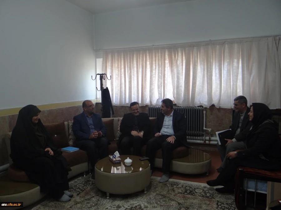 بازدید دکتر دلقندی مشاور اجرایی معاونت طرح و برنامه و توسعه مدیریت و دکتر نصرآبادی مدیر کل امور حقوقی سازمان مرکزی دانشگاه فرهنگیان از پردیس علامه طباطبایی ارومیه 8