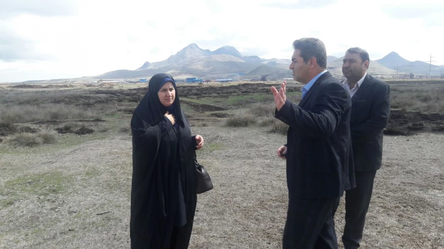 در جهت اجرای مصوبات اولین جلسه هیات امنای دانشگاه فرهنگیان آذربایجان غربی

بازدید دکتر محمودلو سرپرست امور پردیس های استان و دکتر پایز سرپرست پردیس علامه طباطبایی ارومیه از چند مکان جهت اجرای طرح صد، سی و یک 2