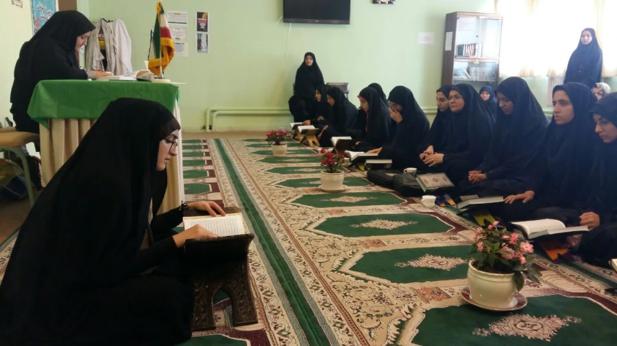 آزمون شفاهی حفظ و قرائت قرآن کریم
مرحله استانی بیست و نهمین جشنواره فرهنگی دانشجومعلمان پردیس علامه طباطبایی ارومیه 2