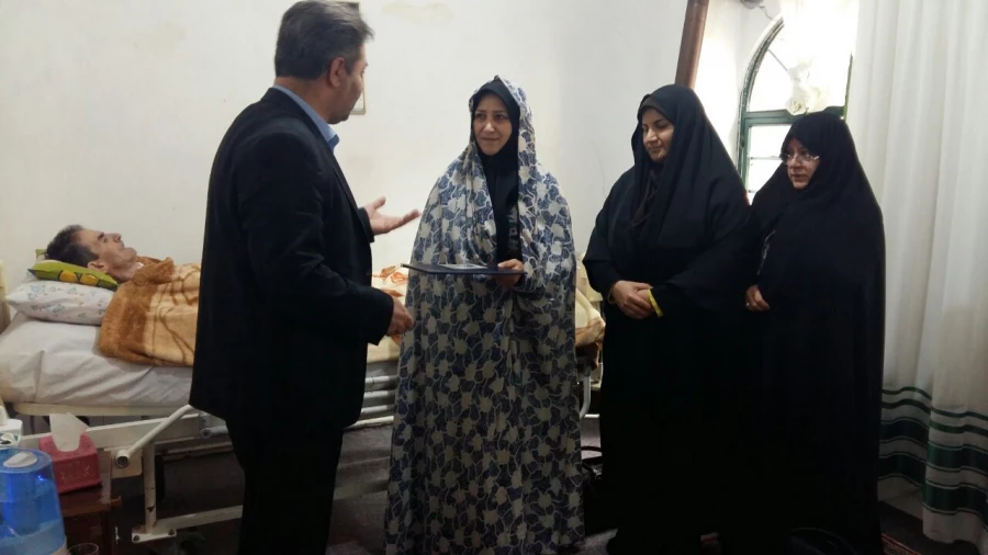 دیدار و تکریم جانباز فرهنگی معزز بهمن آهنگری به مناسبت ولادت با سعادت حضرت ابوالفضال العباس (ع) و روز جانباز 2