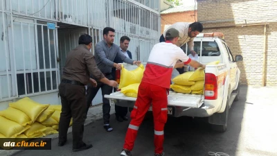 ارسال کمک های غیر نقدی کارکنان، اساتید و دانشجومعلمان پردیس علامه طباطبایی آذربایجان غربی به مناطق سیل زده کشور
