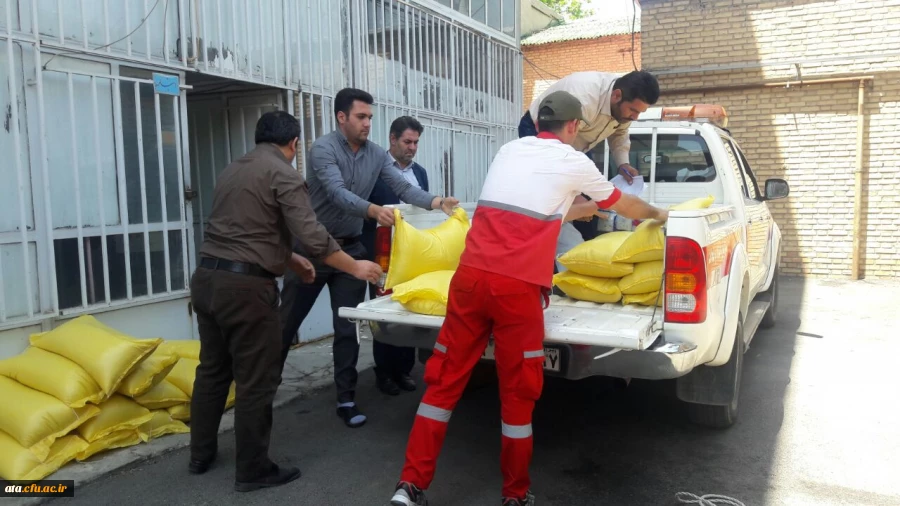 ارسال کمک های غیر نقدی کارکنان، اساتید و دانشجومعلمان پردیس علامه طباطبایی آذربایجان غربی به مناطق سیل زده کشور 2