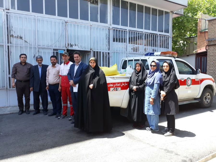 ارسال کمک های غیر نقدی کارکنان، اساتید و دانشجومعلمان پردیس علامه طباطبایی آذربایجان غربی به مناطق سیل زده کشور 4