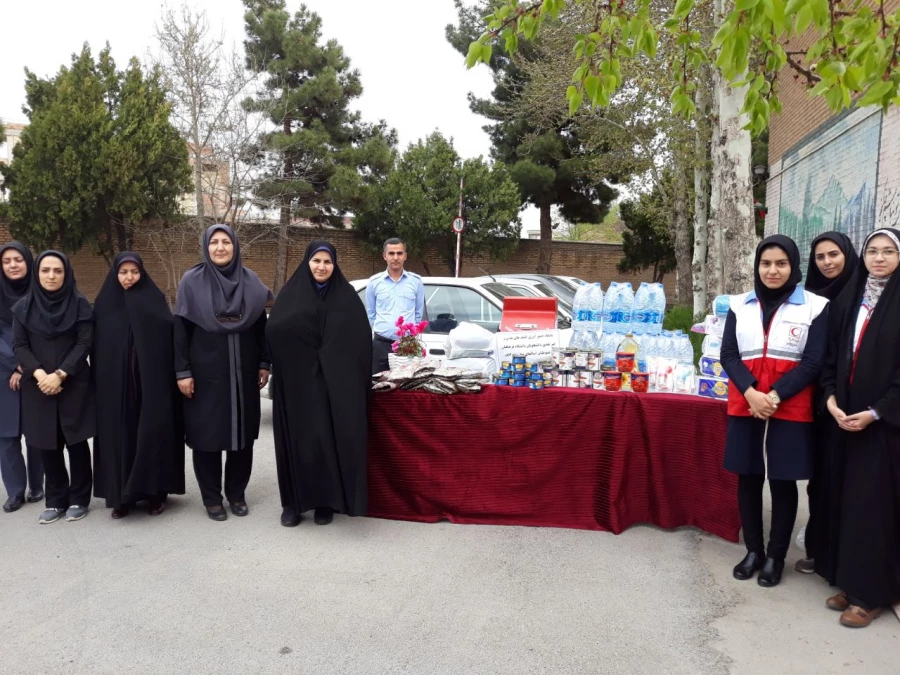 ارسال کمک های غیر نقدی کارکنان، اساتید و دانشجومعلمان پردیس علامه طباطبایی آذربایجان غربی به مناطق سیل زده کشور 8