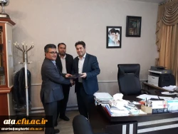 به مناسبت گرامیداشت روز ارتباطات و روابط عمومی

از رابطین روابط عمومی پردیس های شهید رجایی ارومیه و علامه طباطبایی خواهران با اهدای لوح تجلیل به عمل آمد 2