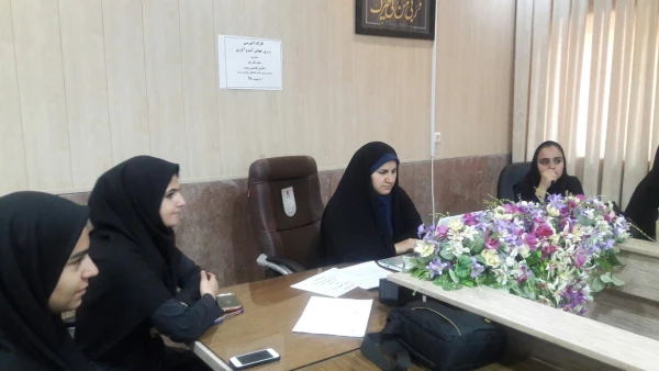 به مناسبت روز جهانی آسم و آلرژی

برگزاری کارگاه آموزشی آشنایی با بیماری آسم و آلرژی با سخنرانی دکتر پایز سرپرست پردیس علامه طباطبایی آذربایجان غربی 2