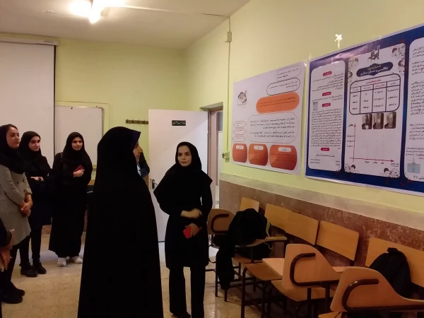 برگزاری نمایشگاه پروژه های علمی آموزشی آموزش علوم دانشجومعلمان پردیس علامه طباطبایی آذربایجان غربی 2