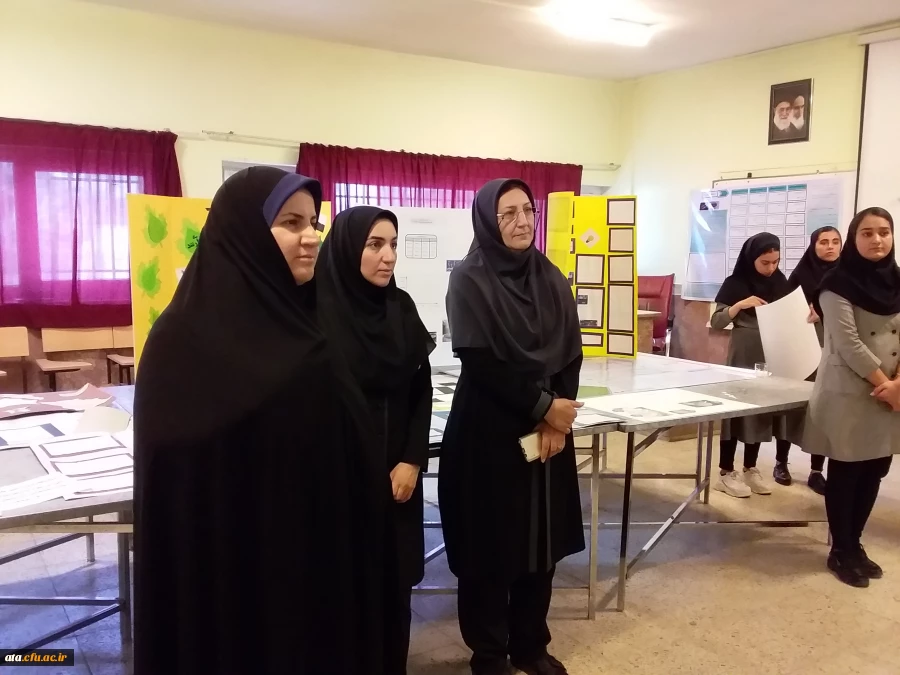 برگزاری نمایشگاه پروژه های علمی آموزشی آموزش علوم دانشجومعلمان پردیس علامه طباطبایی آذربایجان غربی 3