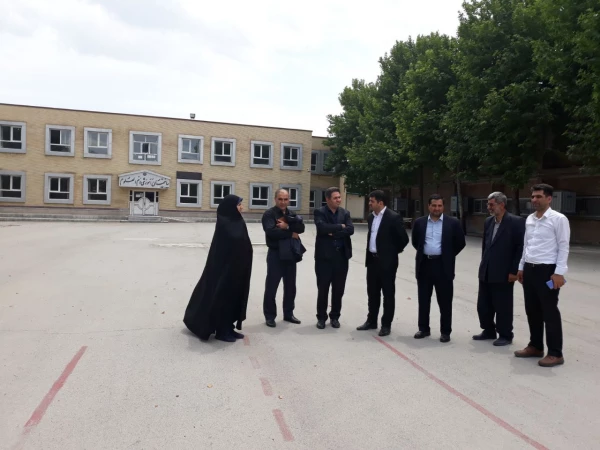 در راستای پیگیری مصوبات هیأت امنای استانی:

بازدید مدیر کل نوسازی، توسعه و تجهیز مدارس استان آذربایجان غربی از پردیس علامه طباطبایی آذربایجان غربی 2