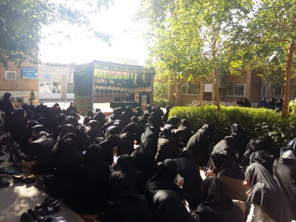 برگزاری مراسم عزاداری سرور و سالار شهیدان حضرت اباعبدالله الحسین (ع) در پردیس علامه طباطبایی ارومیه 2