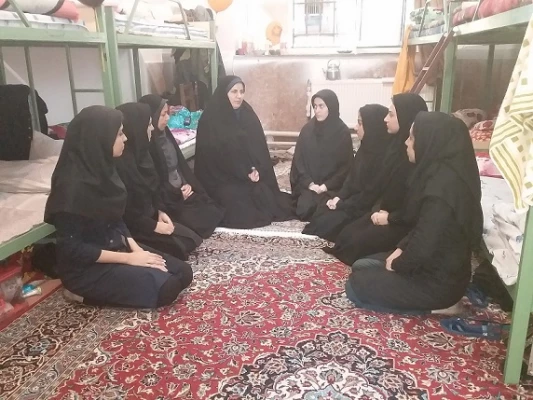 بازدید سرزده ی سرپرست پردیس علامه طباطبایی ارومیه از سرای دانشجویی و نشست صمیمی با دانشجومعلمان 4