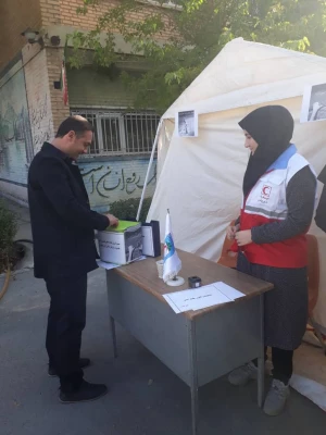 جمع آوری کمکهای نقدی و غیر نقدی جهت ارسال به مناطق زلزله زده در استان آذربایجان شرقی 5
