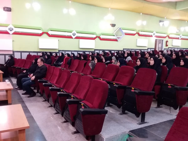 نشست مسئولین هسته ی گزینش استان آذربایجان غربی با دانشجومعلمان پردیس علامه طباطبایی ارومیه 7