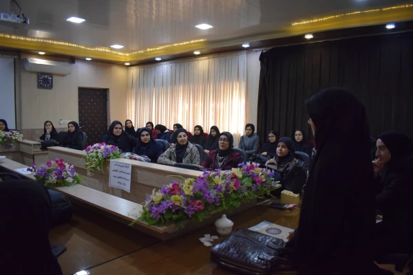 کارگاه آموزشی نقد کتاب در پردیس علامه طباطبایی ارومیه برگزار شد 4