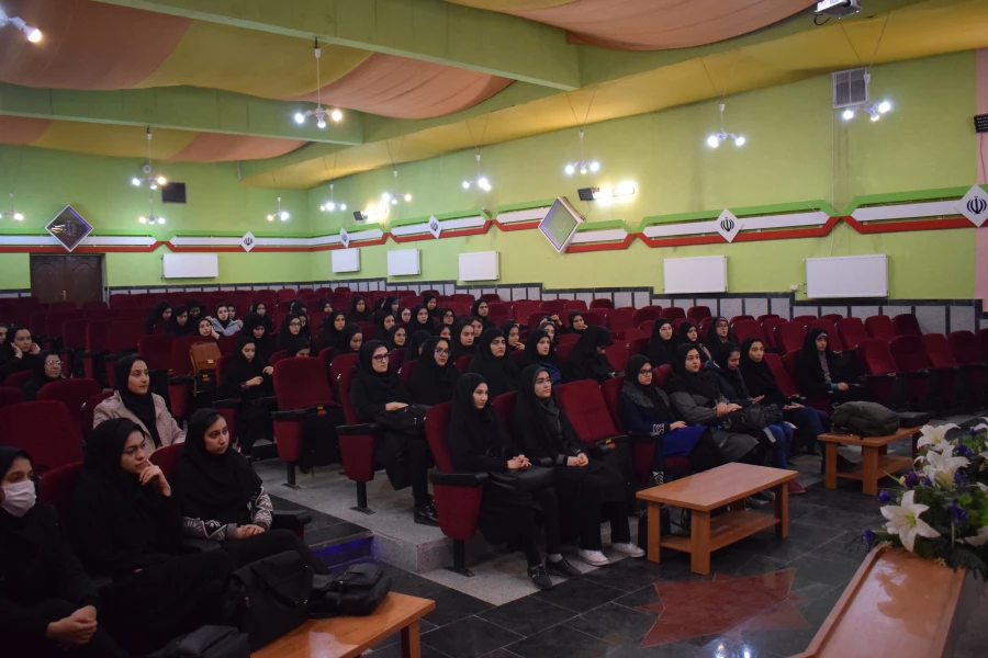 برگزاری نشست علمی - تخصصی مشاوره خانواده در پردیس علامه طباطبایی ارومیه 5