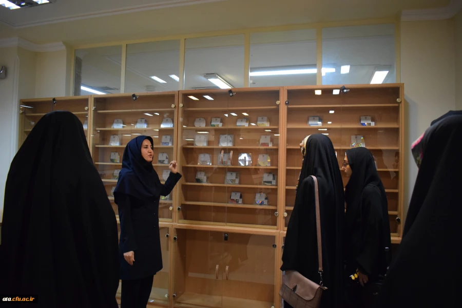 بازدید دانشجومعلمان پردیس علامه طباطبایی آذربایجان غربی از کتابخانه مرکزی ارومیه  8