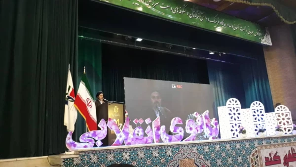 حضور سرپرست، اساتید و دانشجومعلمان پردیس علامه طباطبائی ارومیه در همایش استانی «بانوی انقلابی» 4
