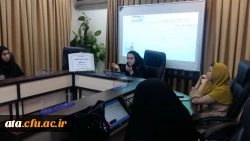 کارگاه آموزشی آشنایی با خدمات کتابخانه ای و روش تحقیق برگزار شد 2