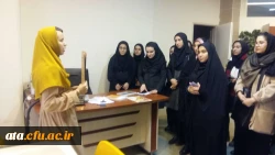 کارگاه آموزشی آشنایی با خدمات کتابخانه ای و روش تحقیق برگزار شد 5