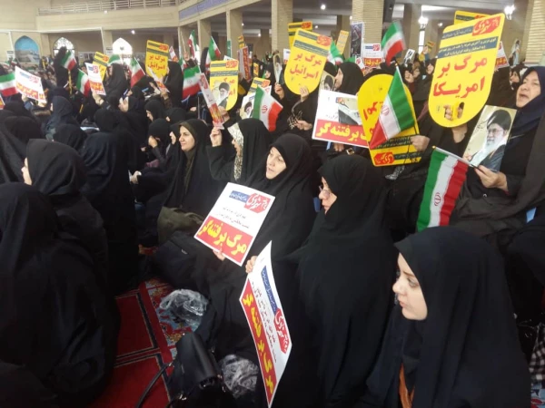 حضور پر شور مسئولین، اساتید و کارکنان پردیس علامه طباطبایی ارومیه در مراسم بزرگداشت روز 9 دی 4