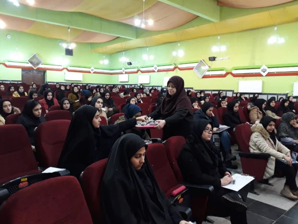 بازدید دکتر پایز از روند برگزاری امتحانات نیمسال اول 99-98 در پردیس علامه طباطبائی آذربایجان غربی 4