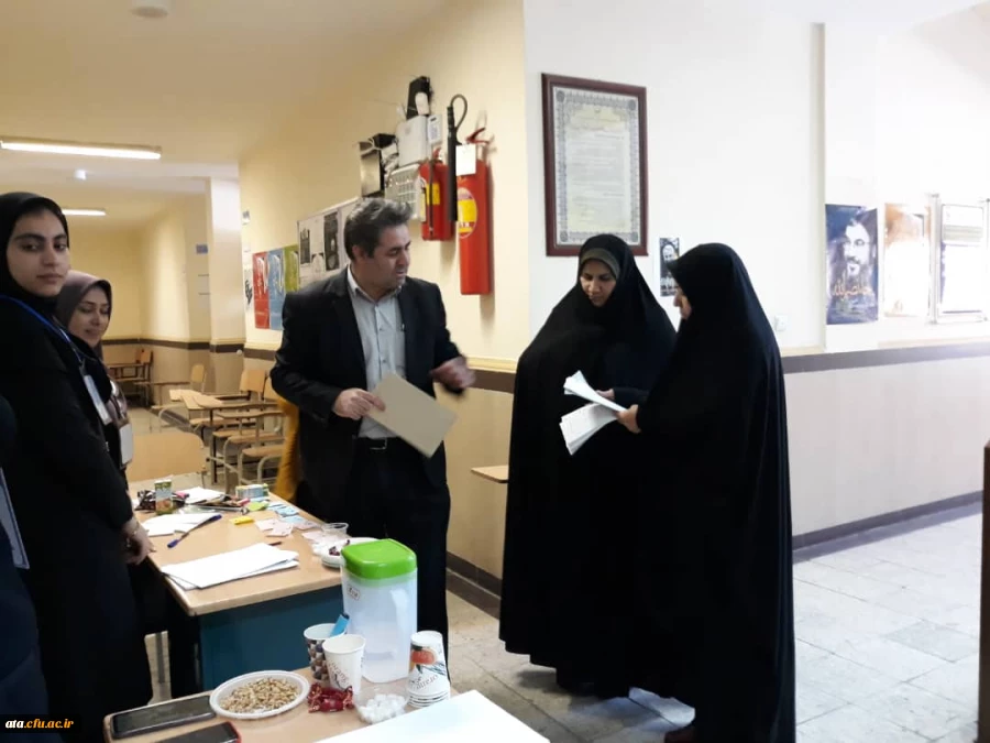 بازدید دکتر محمودلو مدیر امور پردیس های استان و دکتر پایز سرپرست پردیس علامه طباطبایی ارومیه از روند مصاحبه پذیرفته شدگان آزمون استخدام پیمانی وزارت آموزش و پرورش در سال 1398 2