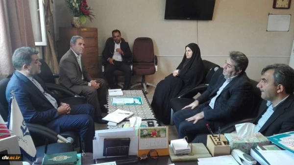 دکتر عادل نجف زاده منتخب مردم خوی و چایپاره در مجلس یازدهم با حضور در دانشگاه فرهنگیان آذربایجان غربی با دکتر محمودلو مدیر امورپردیس های استان دیدار و گفتگو کرد 2